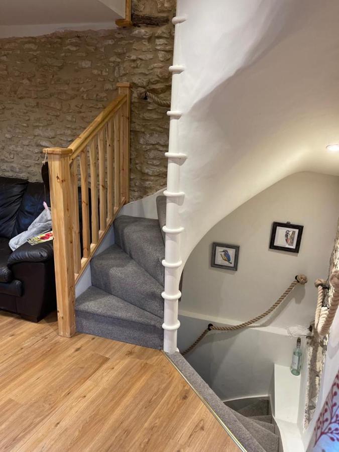 Cotswold Coombe Cottage Wotton-under-Edge Esterno foto